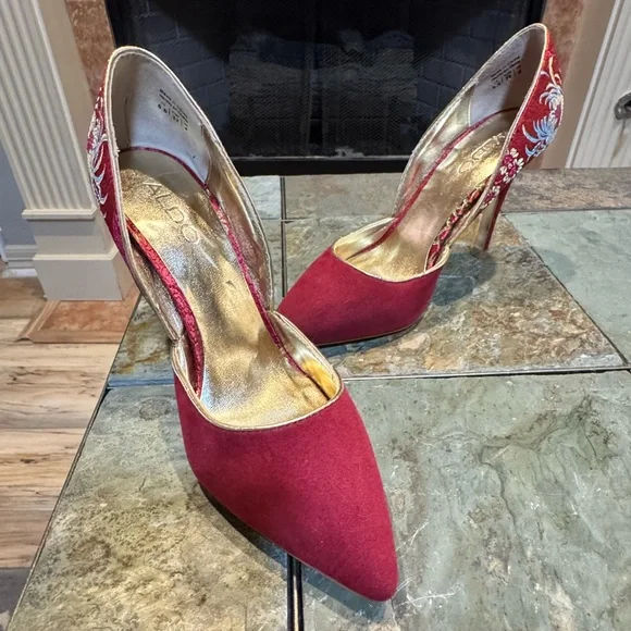 Aldo Red Embroidered Heels - Picture 3 of 9